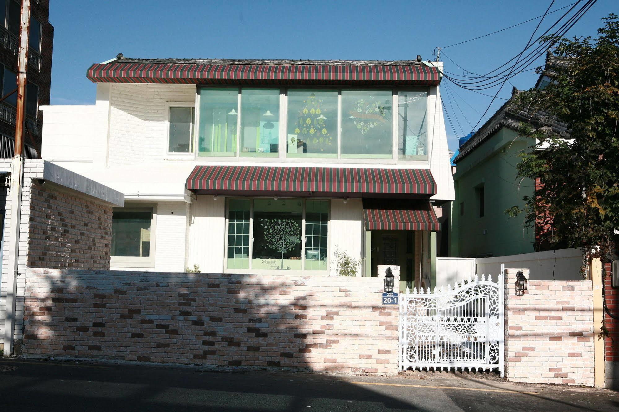 בוסאן Guesthouse Mate מראה חיצוני תמונה